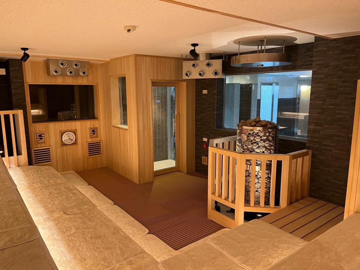 Sauna & Capsule Hotel Rumor Plaza Kyōto Esterno foto