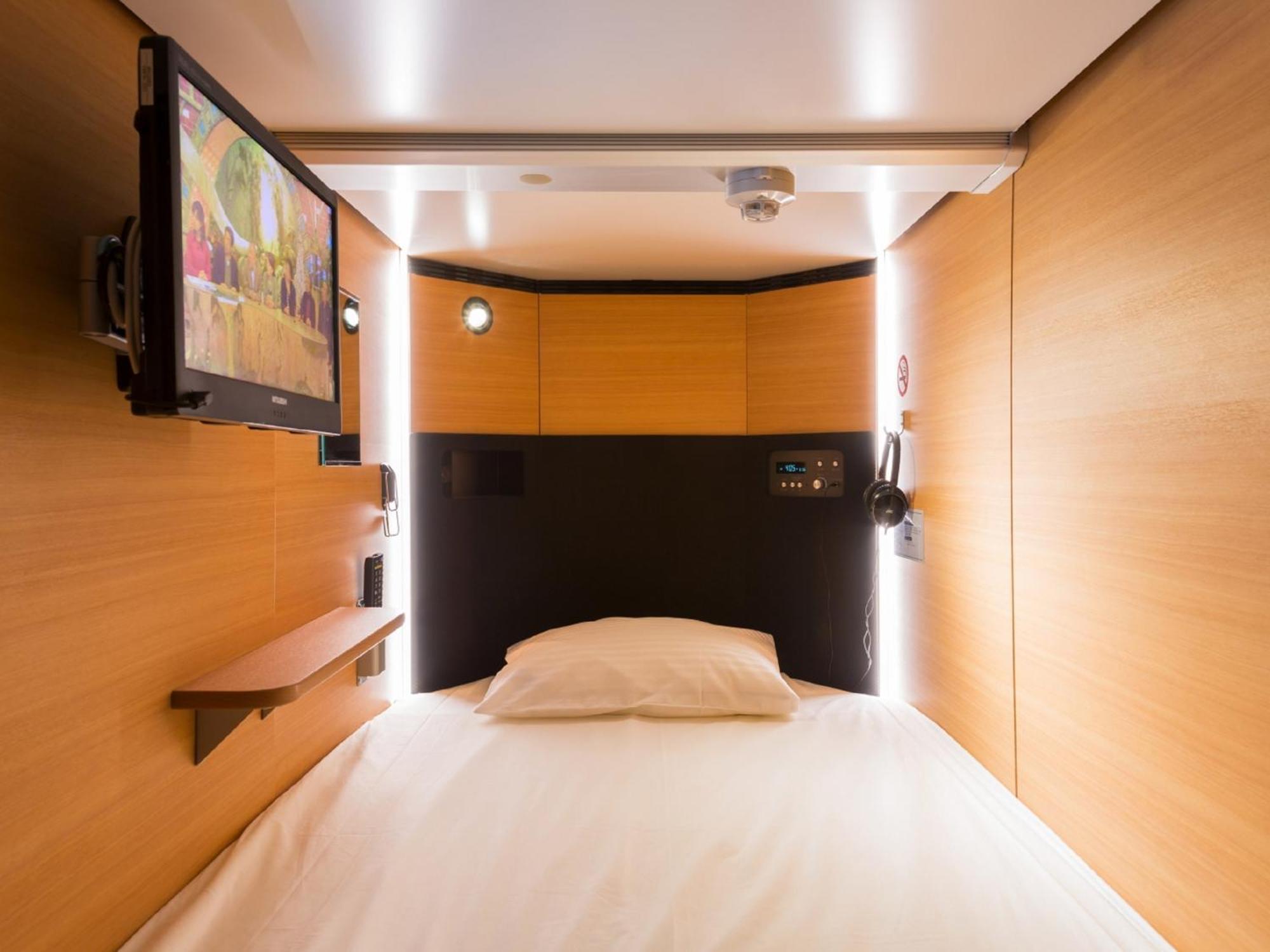 Sauna & Capsule Hotel Rumor Plaza Kyōto Esterno foto